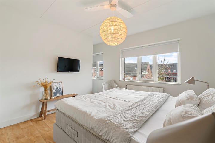 Photo 23 of Klaproos 13