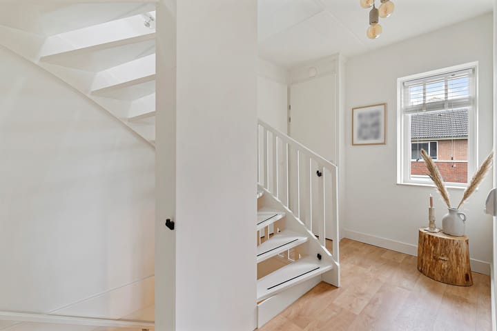 Photo 30 of Klaproos 13