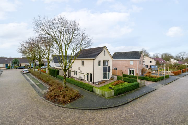 Foto 26 van Tureluur 2-A