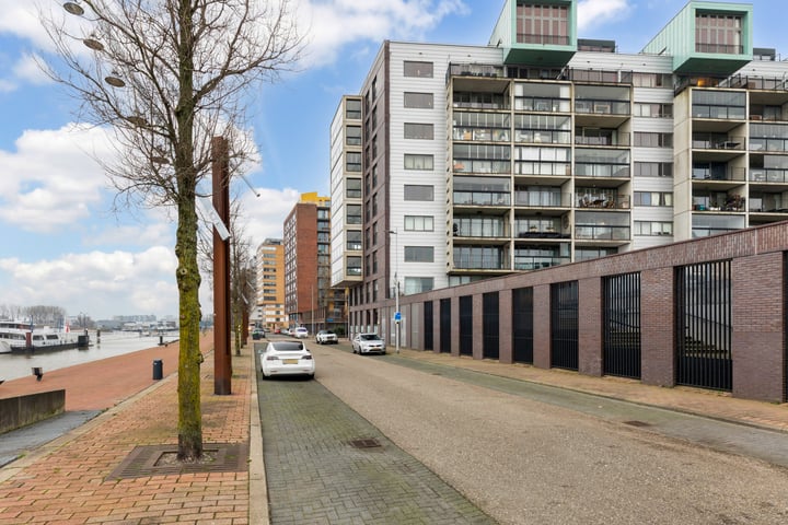 Bekijk foto 30 van Bas Paauwestraat 52