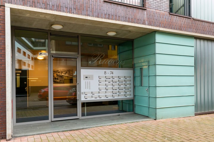 Bekijk foto 31 van Bas Paauwestraat 52