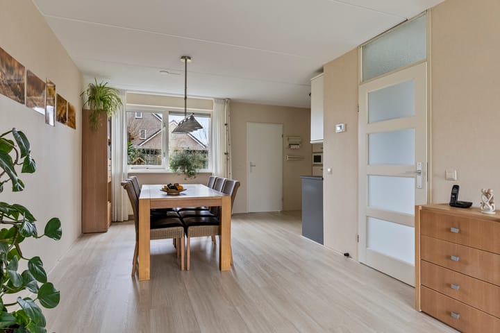 Foto 14 van Haarspit 24