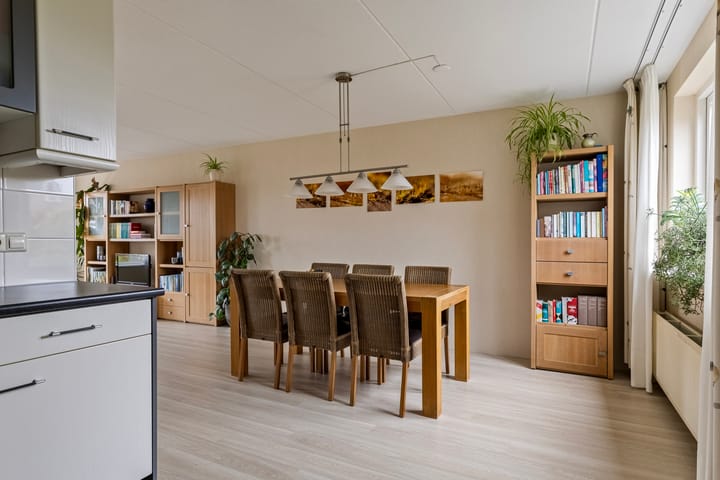 Foto 16 van Haarspit 24