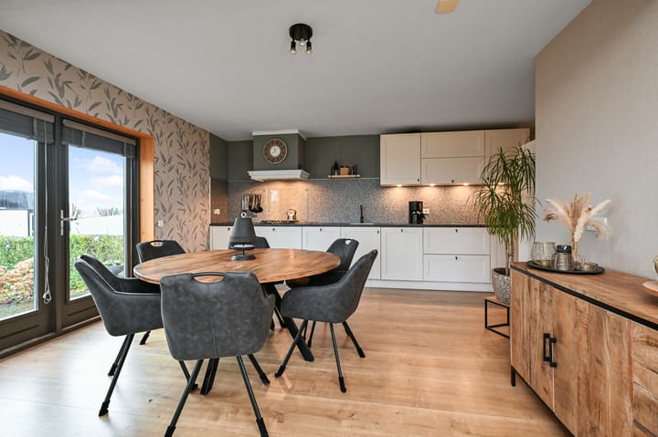 Foto 10 van Nauerna 47