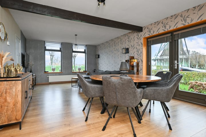 Foto 12 van Nauerna 47