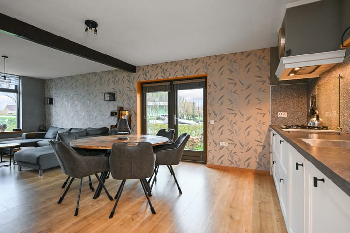 Foto 13 van Nauerna 47