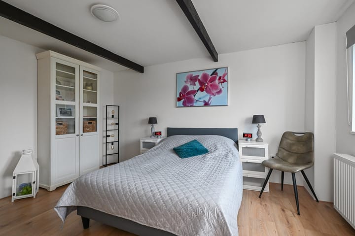 Foto 29 van Nauerna 47