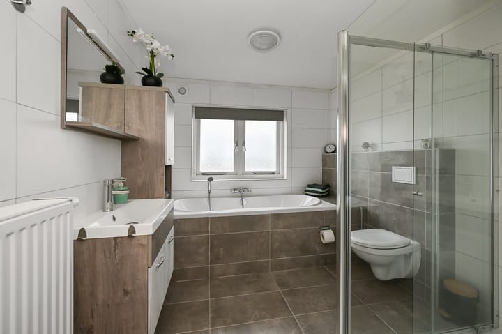 Foto 30 van Nauerna 47