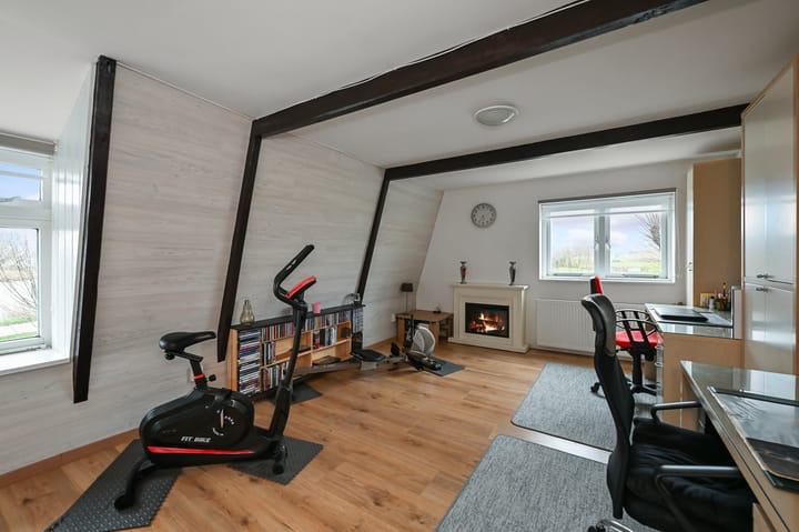 Foto 35 van Nauerna 47