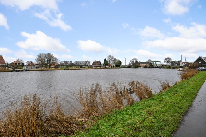 Foto 41 van Nauerna 47