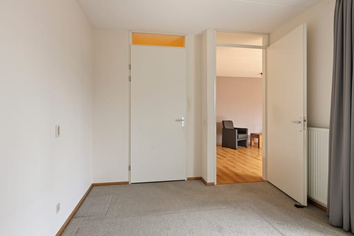 Foto 15 van Industrieweg 4