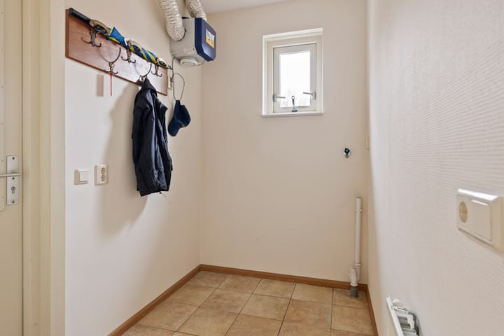 Foto 19 van Industrieweg 4