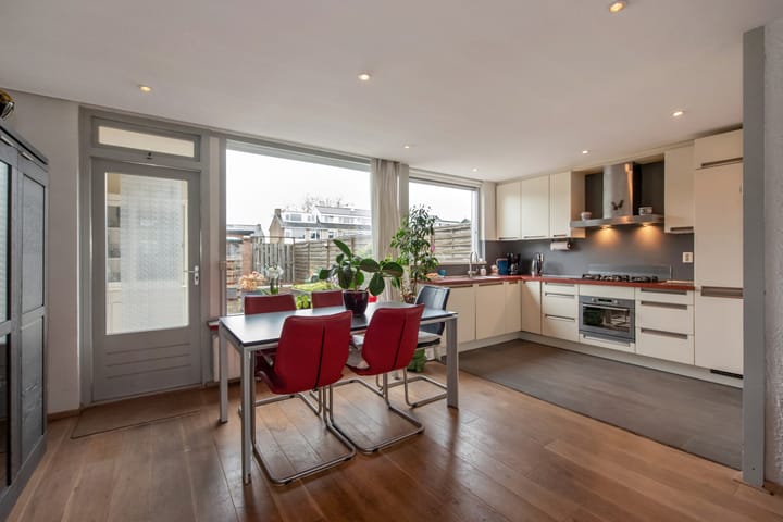 Photo 11 of Rotterdambaan 8