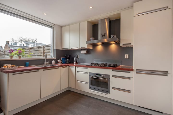 Photo 12 of Rotterdambaan 8