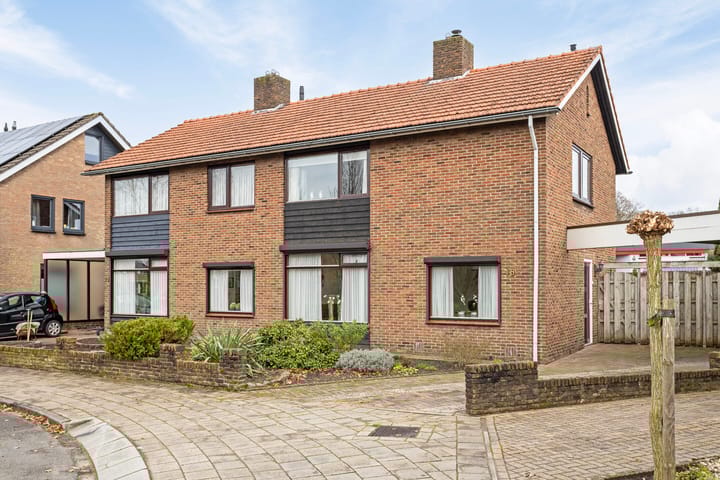 Foto 7 van Adriaan van Ostadestraat 18