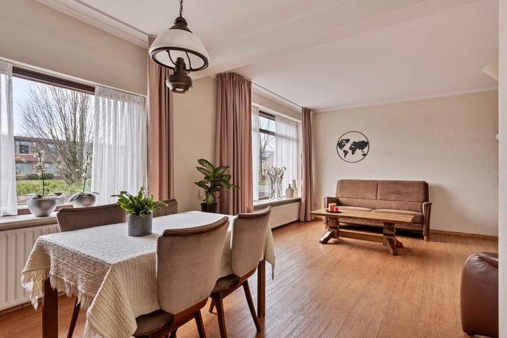 Foto 9 van Adriaan van Ostadestraat 18