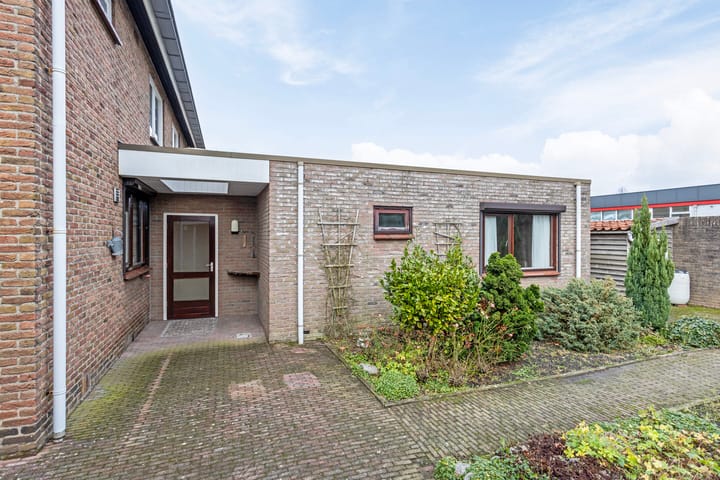 Foto 23 van Adriaan van Ostadestraat 18