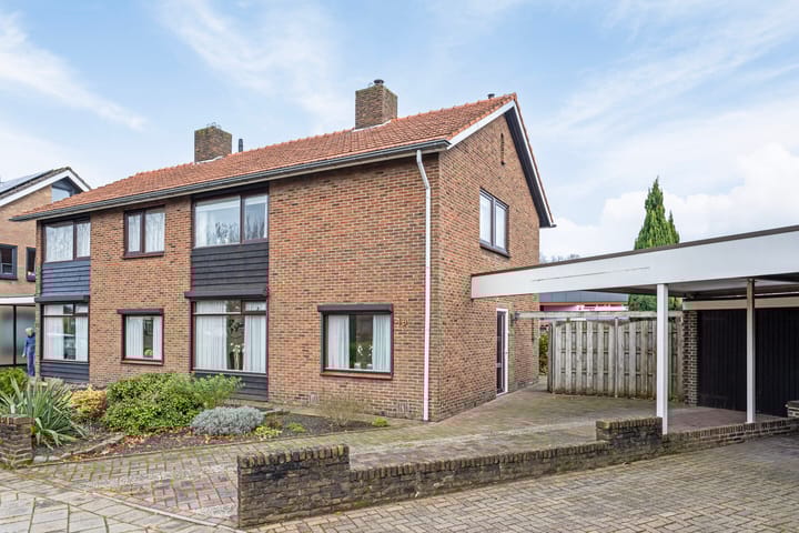 Foto 33 van Adriaan van Ostadestraat 18