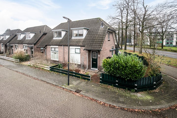 Bekijk foto 1 van Weimarstraat 2