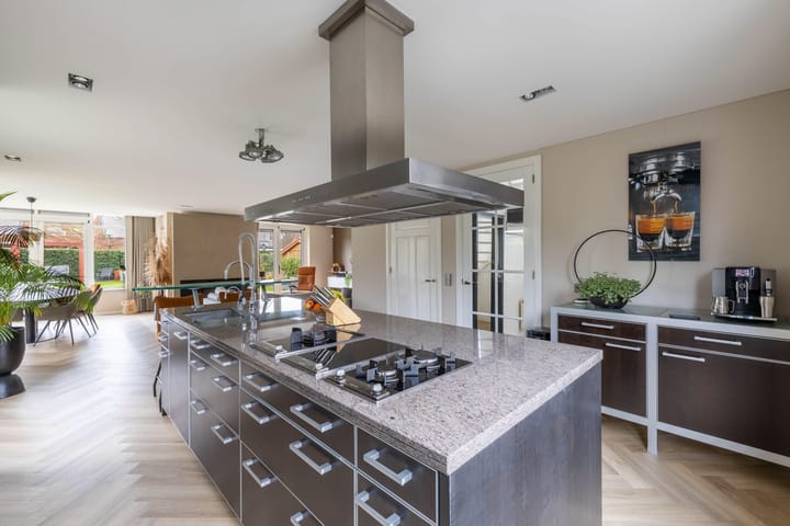 Foto 10 van Landfort 105