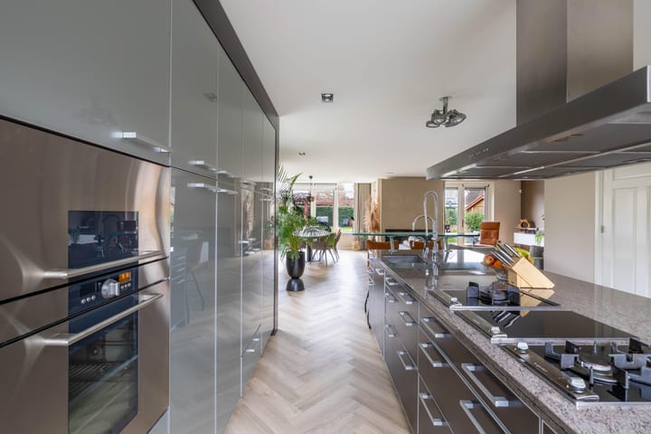 Foto 11 van Landfort 105