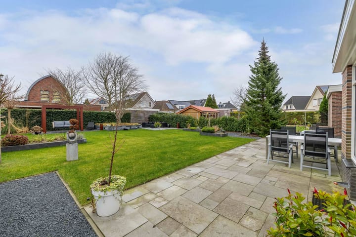 Foto 26 van Landfort 105