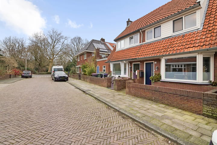 Foto 10 van Nicolaas Tulpstraat 10