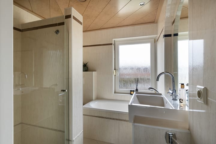 Foto 24 van Molenweg 45