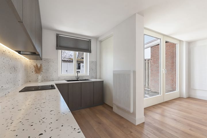 Foto 16 van Janssensstraat 14