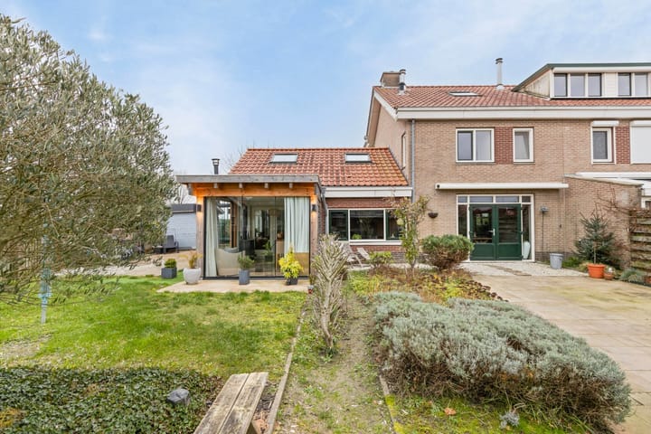 Foto 49 van Schelde-Rijnweg 56