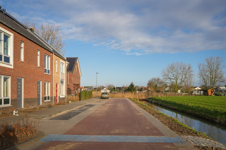 Bekijk foto 25 van Wilgenstraat 16