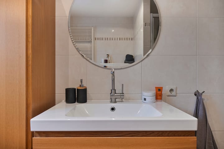 Foto 27 van Van Mirlaerstraat 1