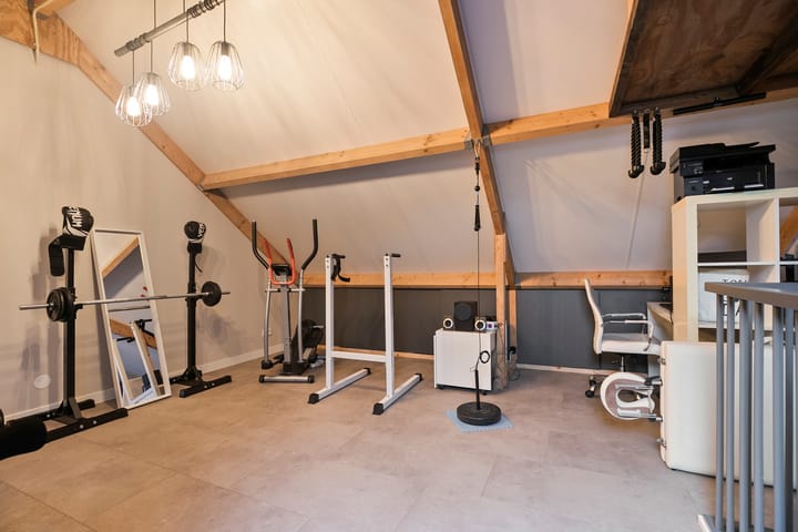 Foto 30 van Van Mirlaerstraat 1