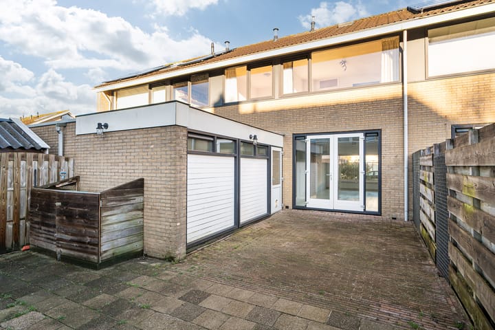 Foto 17 van De Tsjalk 27