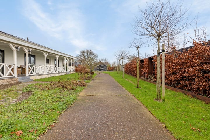 Foto 8 van Lewedijk 19