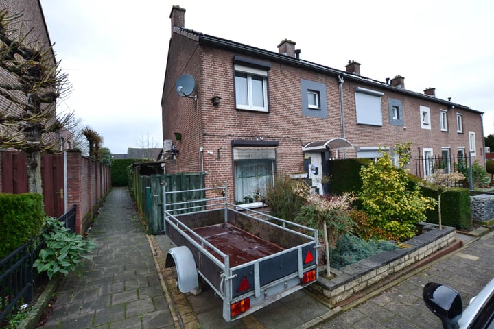 Bekijk foto 1 van Prins Hendrikstraat 41