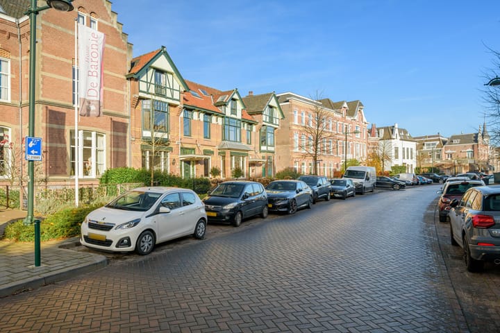 Foto 66 van Baronielaan 16