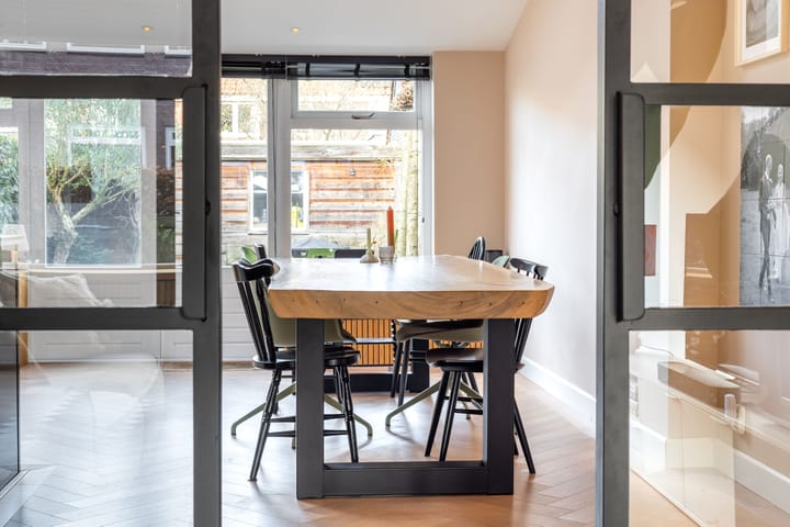 Foto 9 van Brederostraat 8