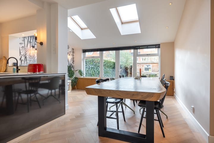 Foto 11 van Brederostraat 8