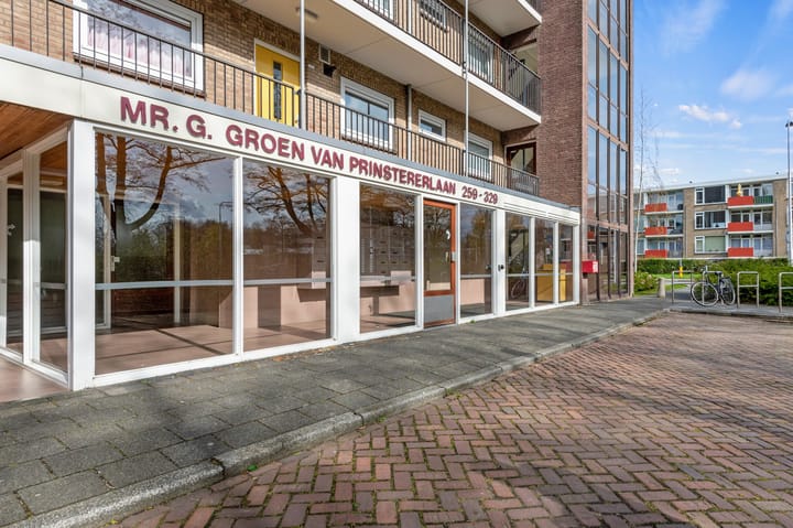 Foto 2 van Mr. G. Groen van Prinstererlaan 289