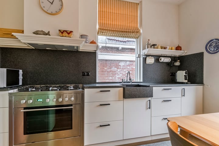 Foto 12 van Stationsweg 49