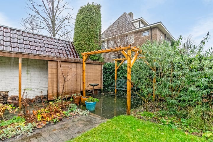 Foto 46 van Stationsweg 49