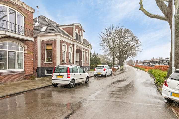 Foto 53 van Stationsweg 49