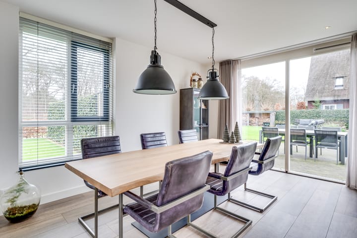 Foto 17 van Spechtenlaan 11