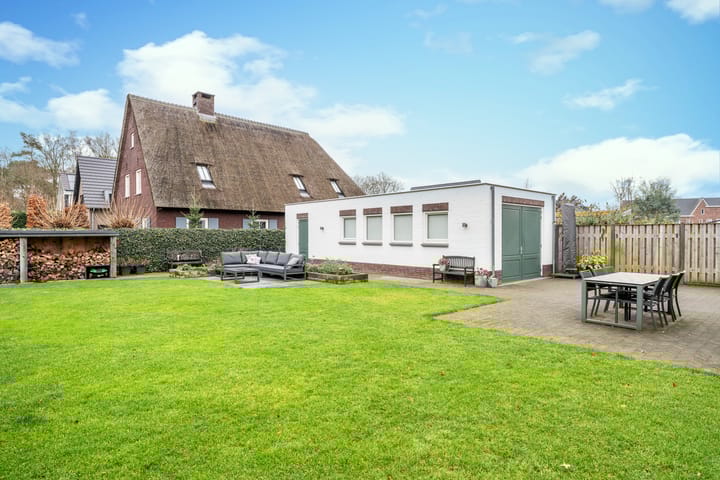 Foto 39 van Spechtenlaan 11