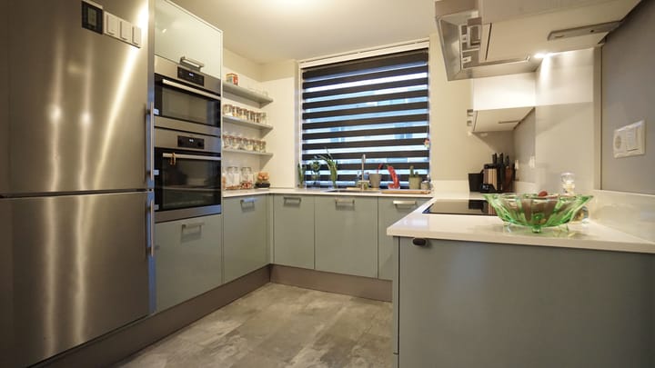 Foto 15 van Antillenstraat 20