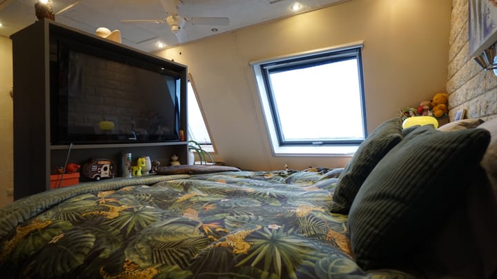 Foto 47 van Antillenstraat 20