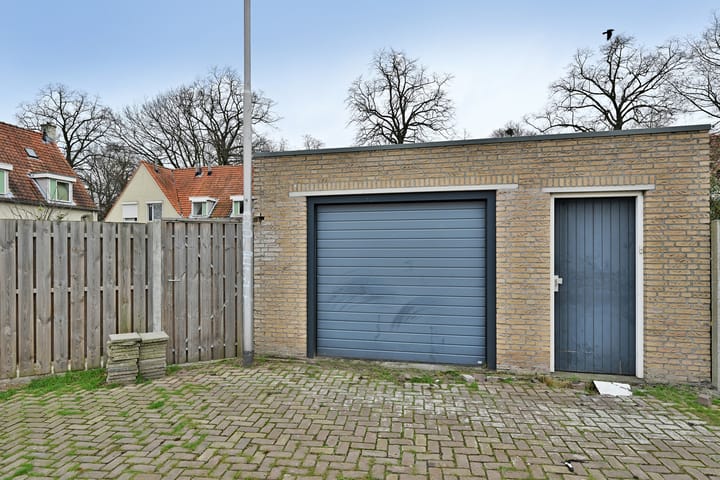 Foto 33 van Ruysdaelstraat 38