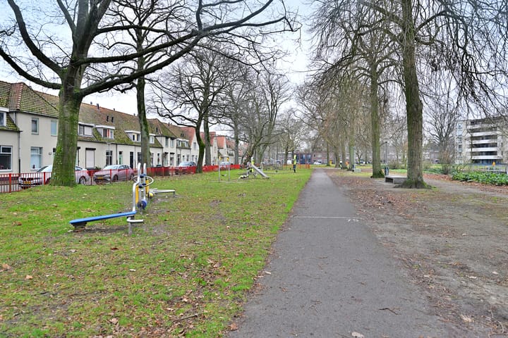 Foto 38 van Ruysdaelstraat 38