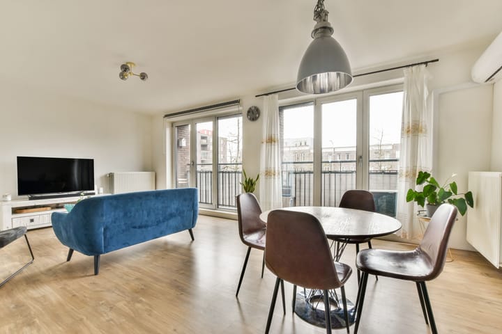 Foto 5 van Julius Pergerstraat 11